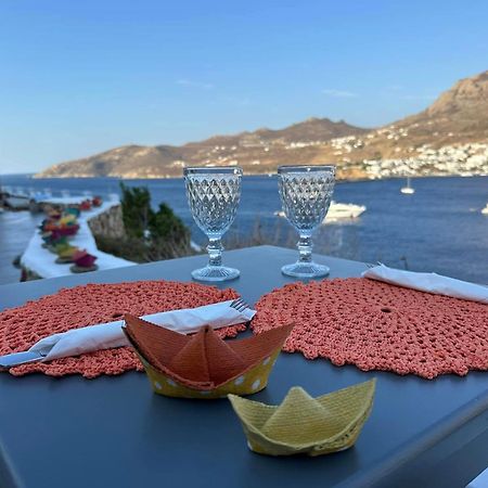 Amfitriti Serifos Livadi  Bagian luar foto