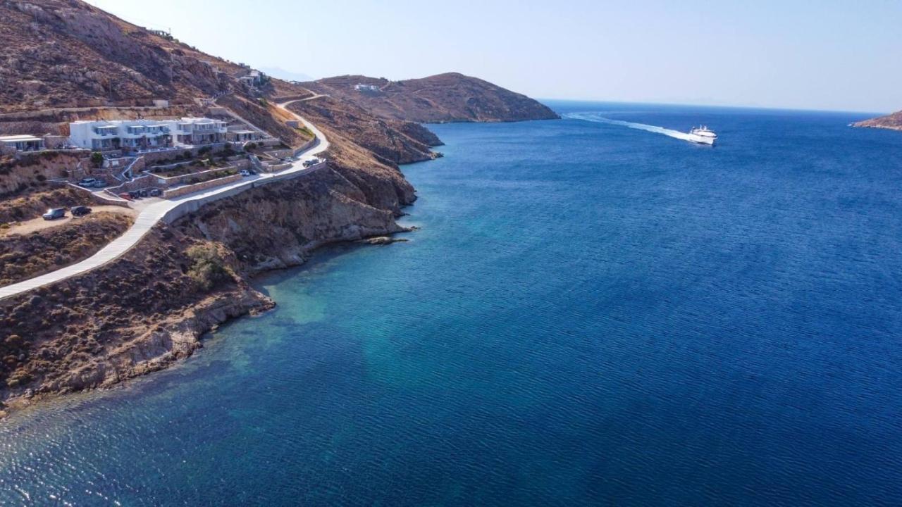 Amfitriti Serifos Livadi  Bagian luar foto