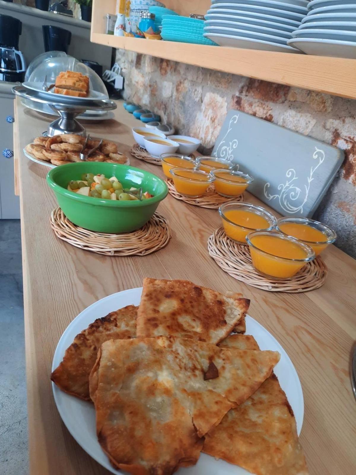 Amfitriti Serifos Livadi  Bagian luar foto
